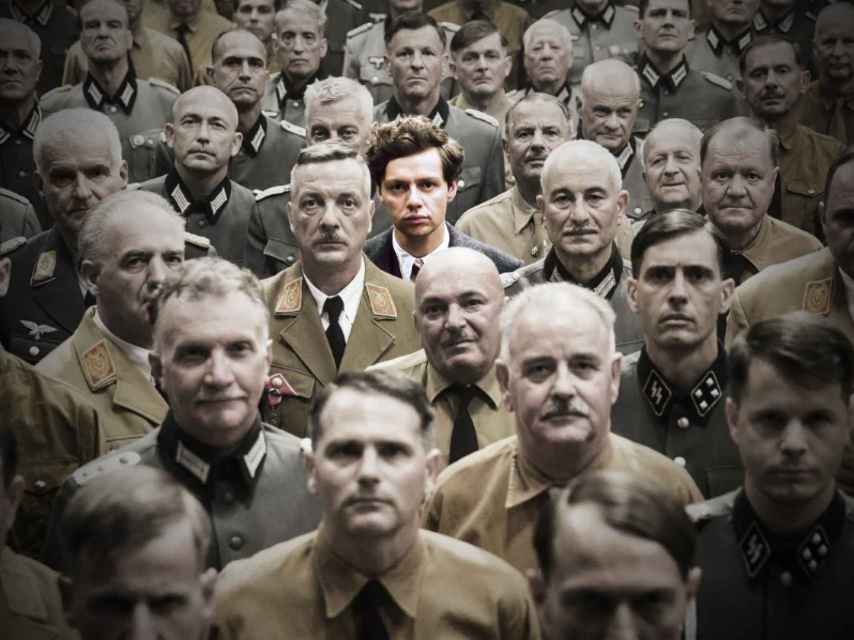 Los 13 minutos que salvaron a Hitler y condenaron al mundo