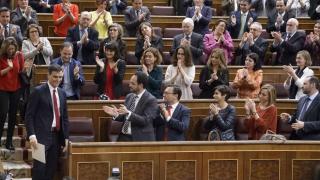 Pedro Sánchez, al final de la votación de investidura.