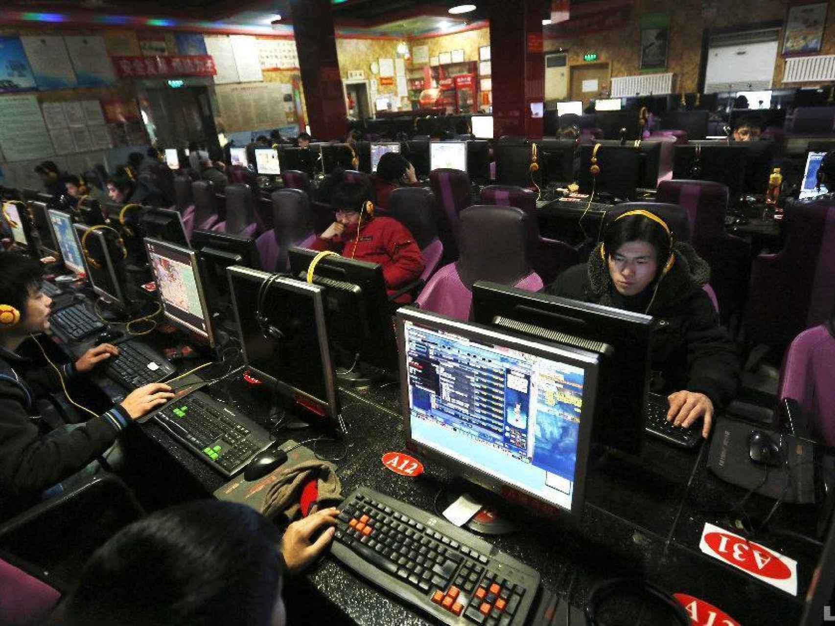 China endurece el control sobre páginas web y redes sociales mediante cortafuegos y censores