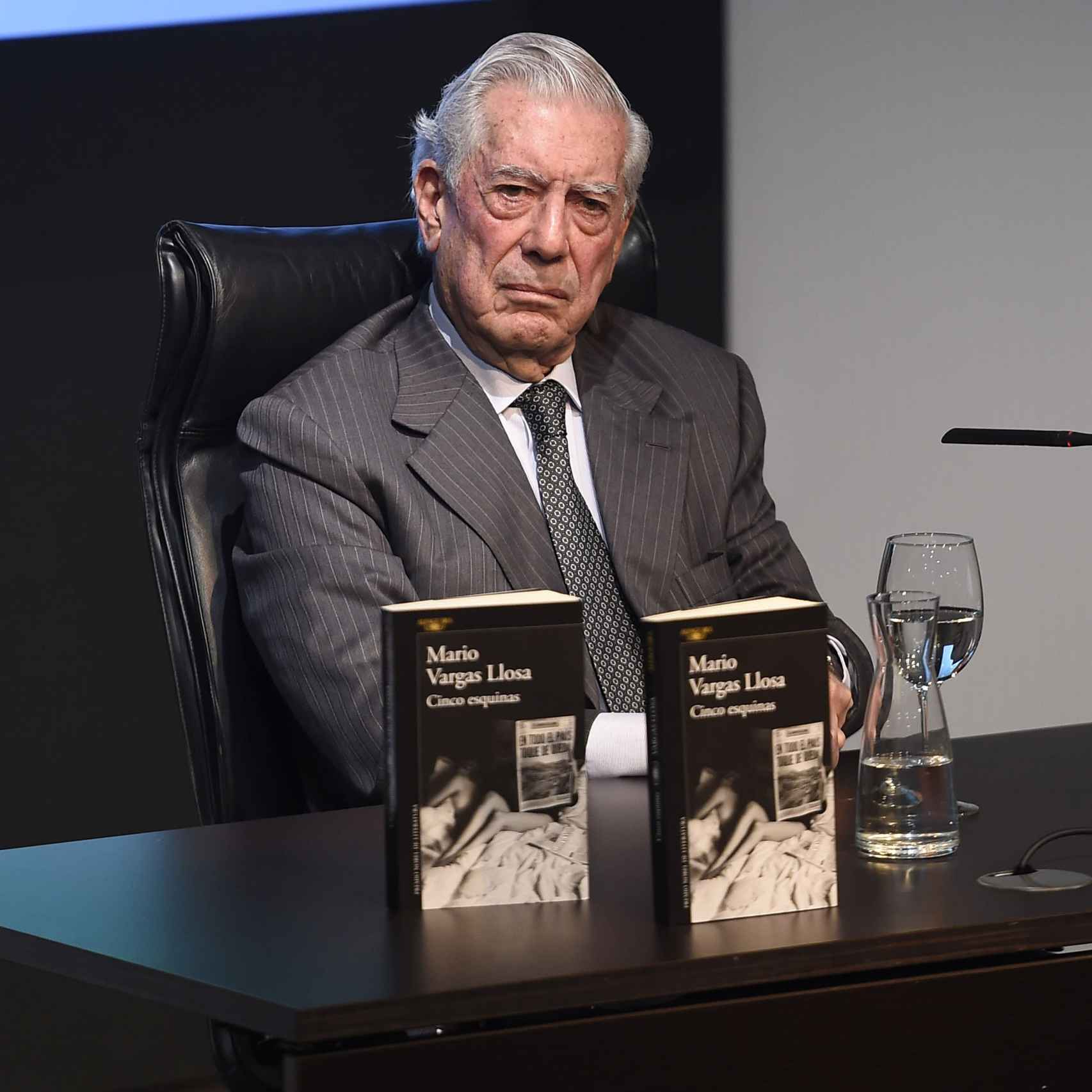 Vargas Llosa durante la presentación mundial de su última novela en Madrid