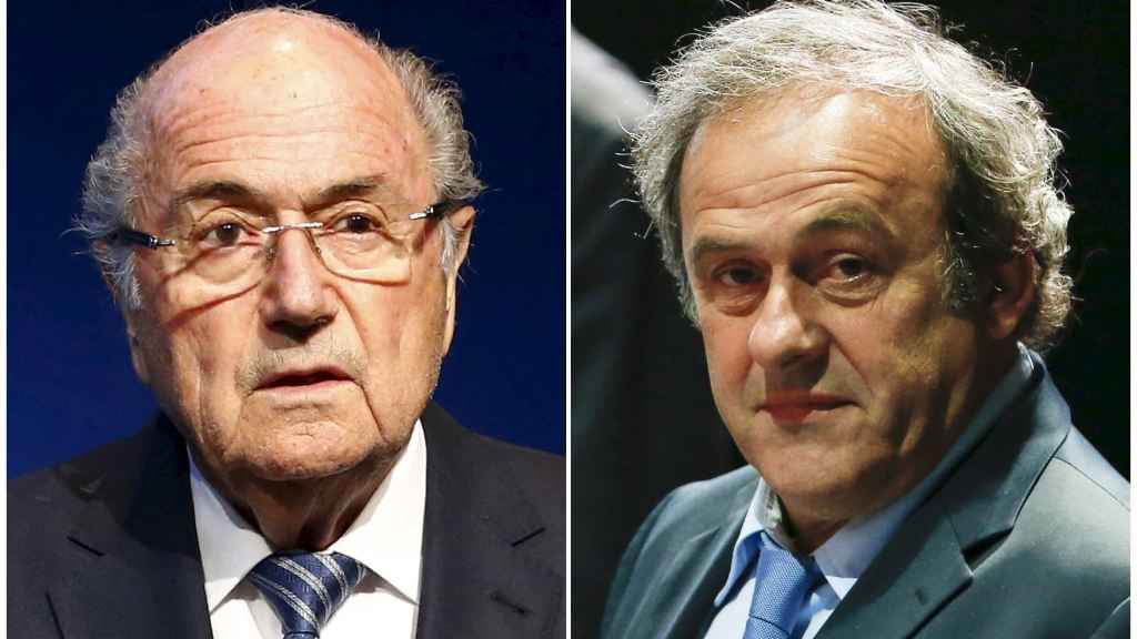 Platini y Joseph Blatter, ex presidente de la FIFA y la UEFA respectivamente.