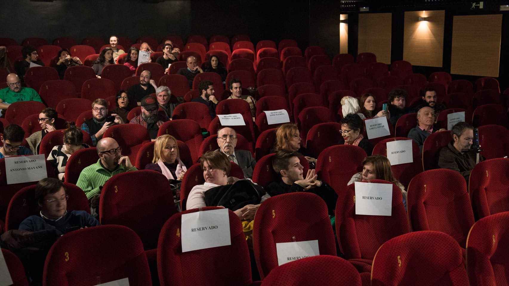 Los actores fueron los primeros en sentarse en sus butacas de los Cines Golem