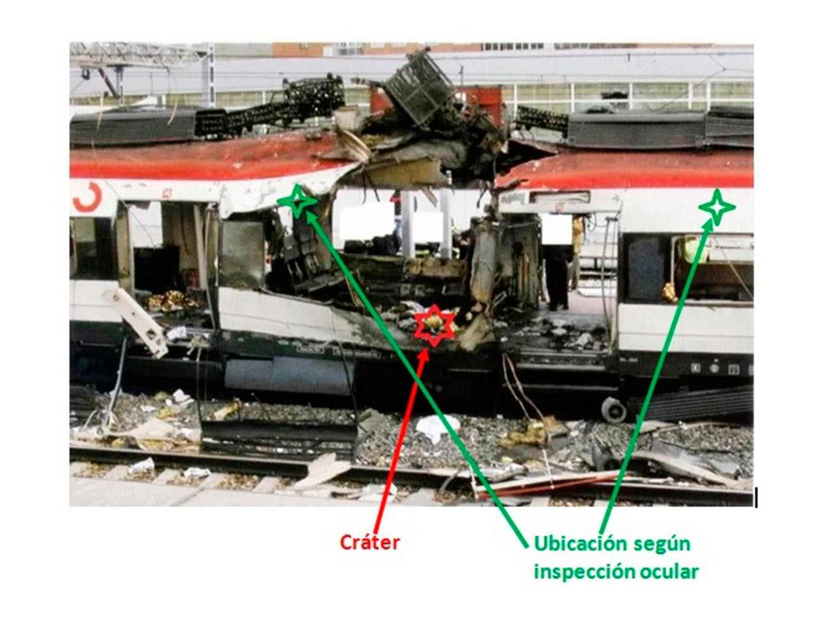 Las dos posibles ubicaciones de la bomba, según la inspección ocular, y el lugar donde estalló.