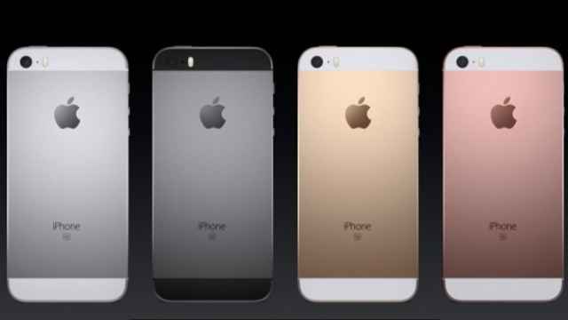 El iPhone SE en sus cuatro colores.