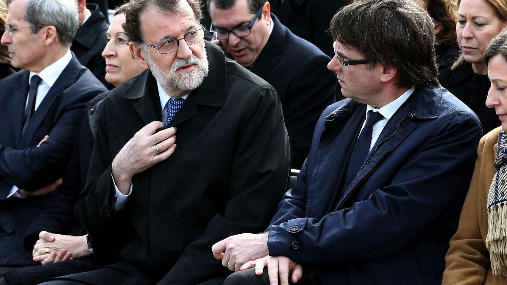 Rajoy y Puigdemont en una foto de archivo. | EFE