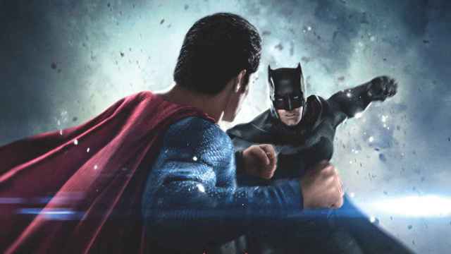 Así sería el enfrentamiento de Batman V Superman en videojuegos