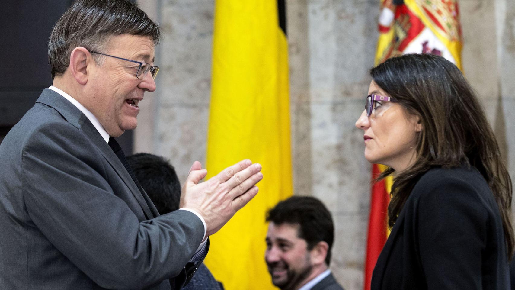 Ximo Puig, president de la Generalitat, con Mónica Oltra, su número dos.