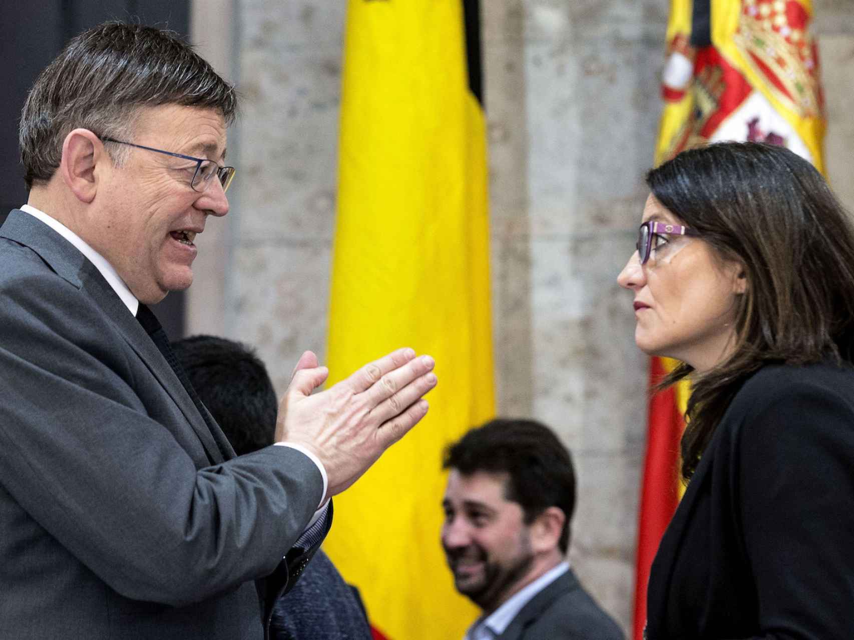 Ximo Puig, president de la Generalitat, con Mónica Oltra, su número dos.