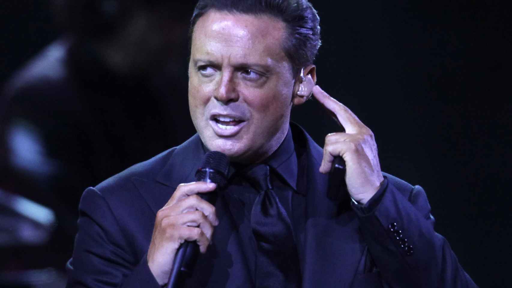 El cantante ha cancelado los conciertos previstos en México DF por problemas de salud