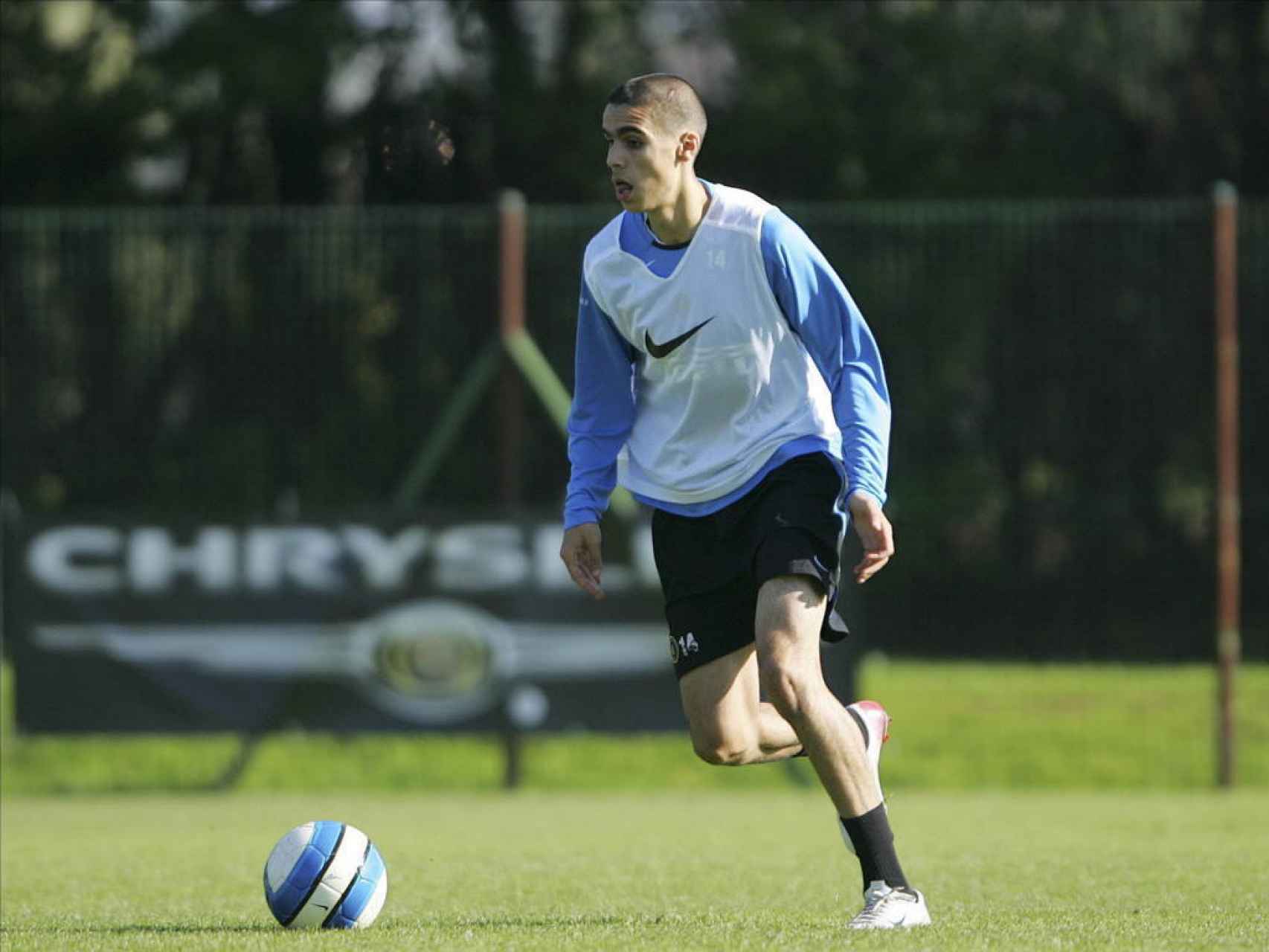 Ibrahim Maaroufi, en un entrenamiento con el Inter de Milán en 2006.