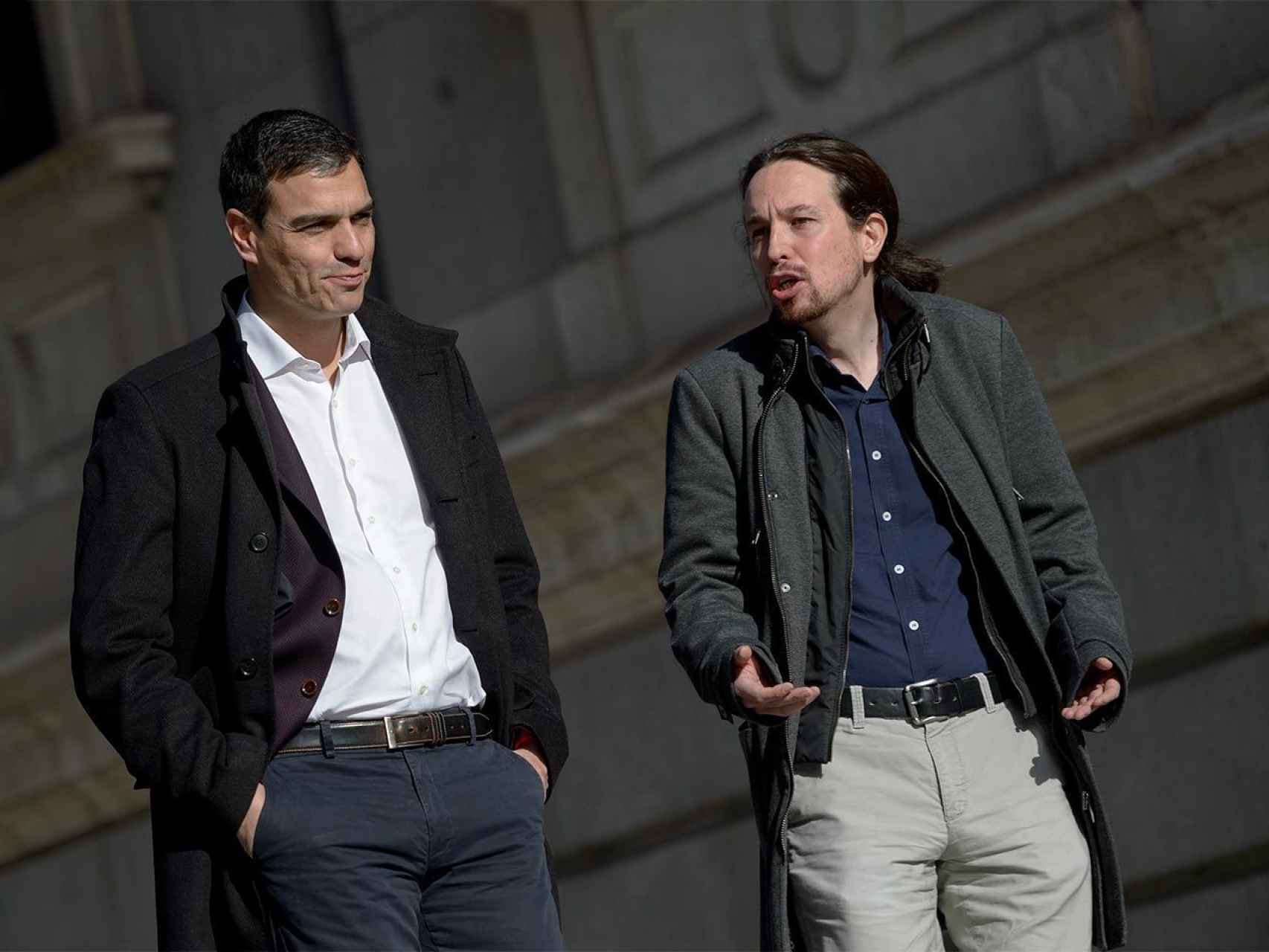 Sánchez e Iglesias, a su llegada al Congreso.
