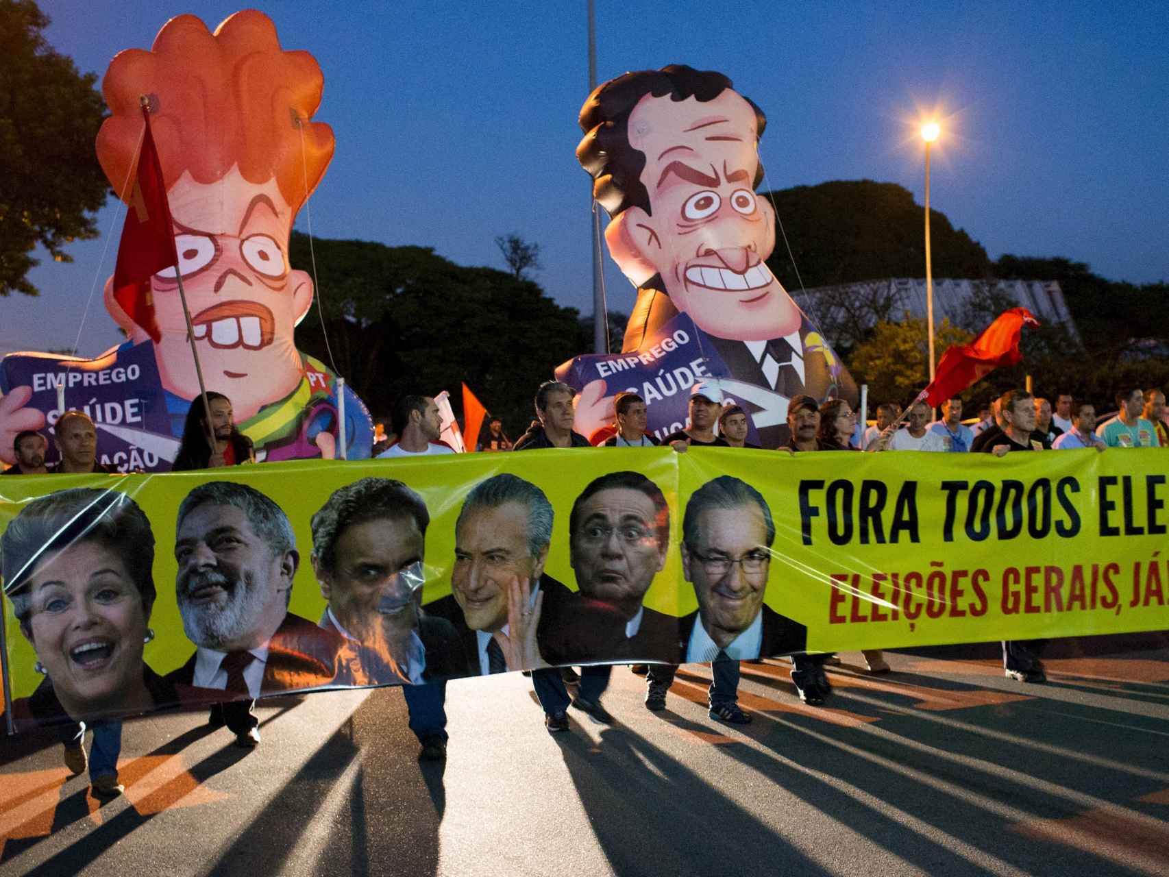Las acusaciones de corrupción en las más altas esferas movilizan a Brasil.