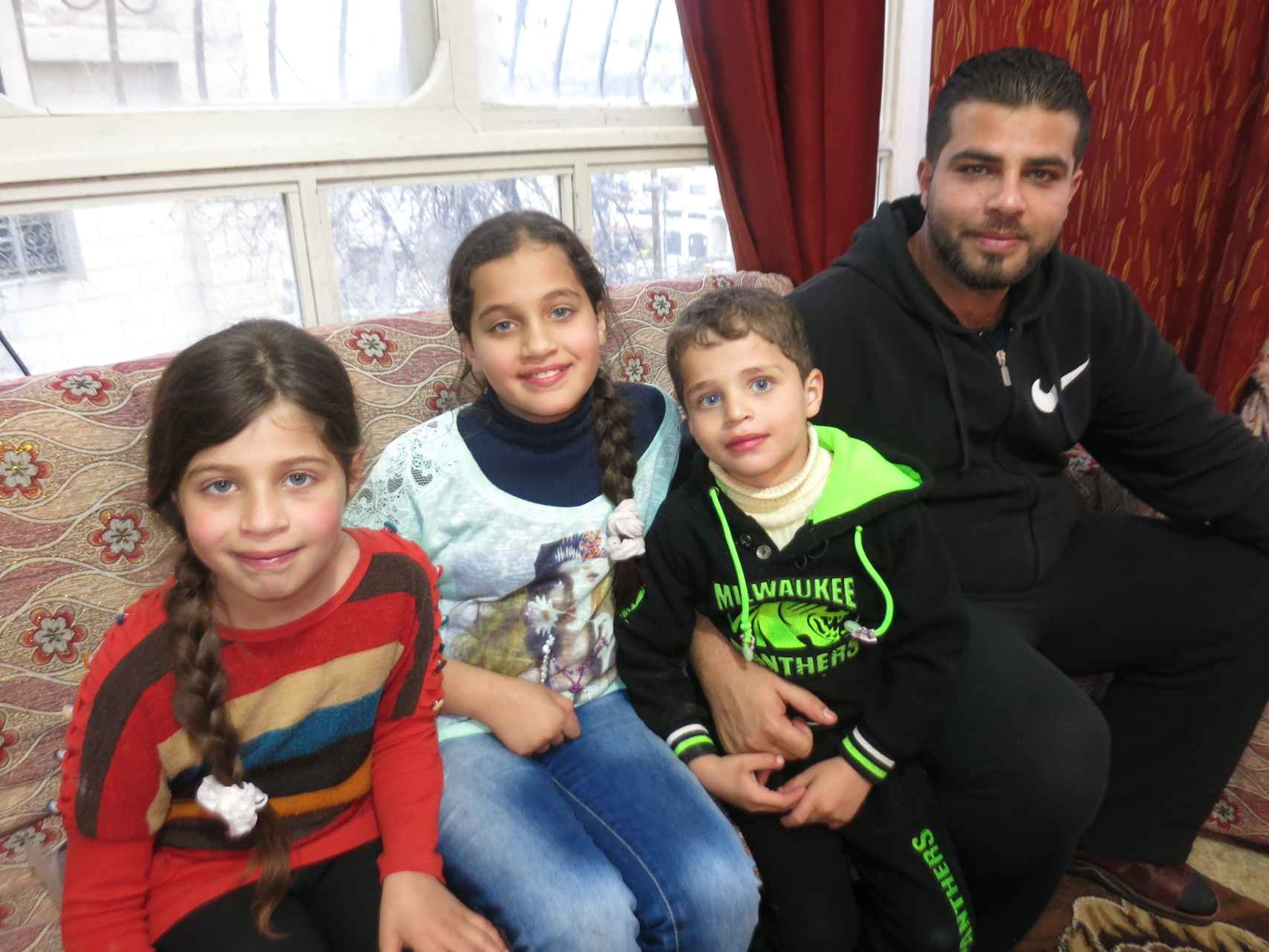 Alaa al-Din Mohammed Ali y sus tres hijos.
