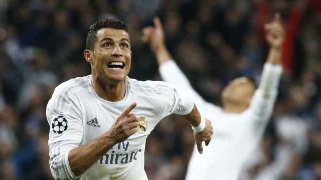 Cristiano Ronaldo celebra su tercer gol.