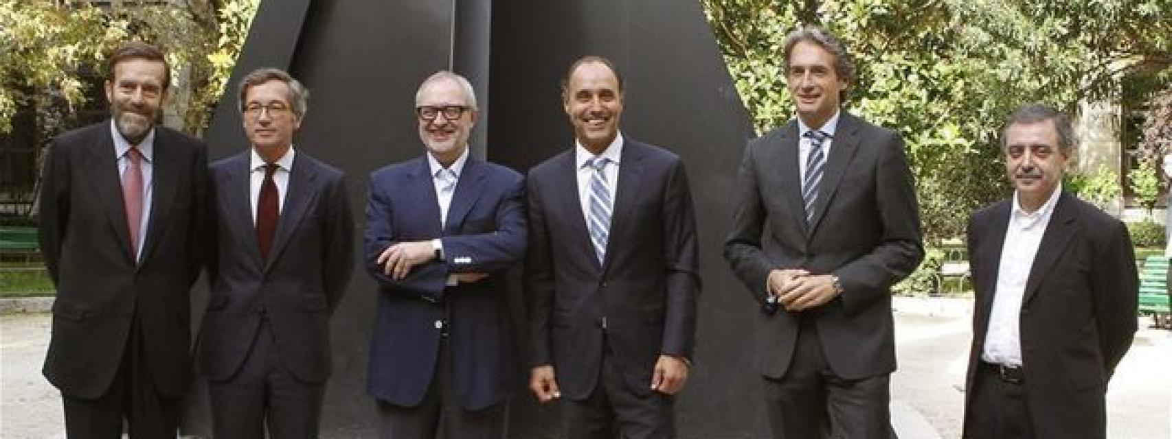 Todos los implicados en el acuerdo, en octubre de 2014, en el Museo Reina Sofía.