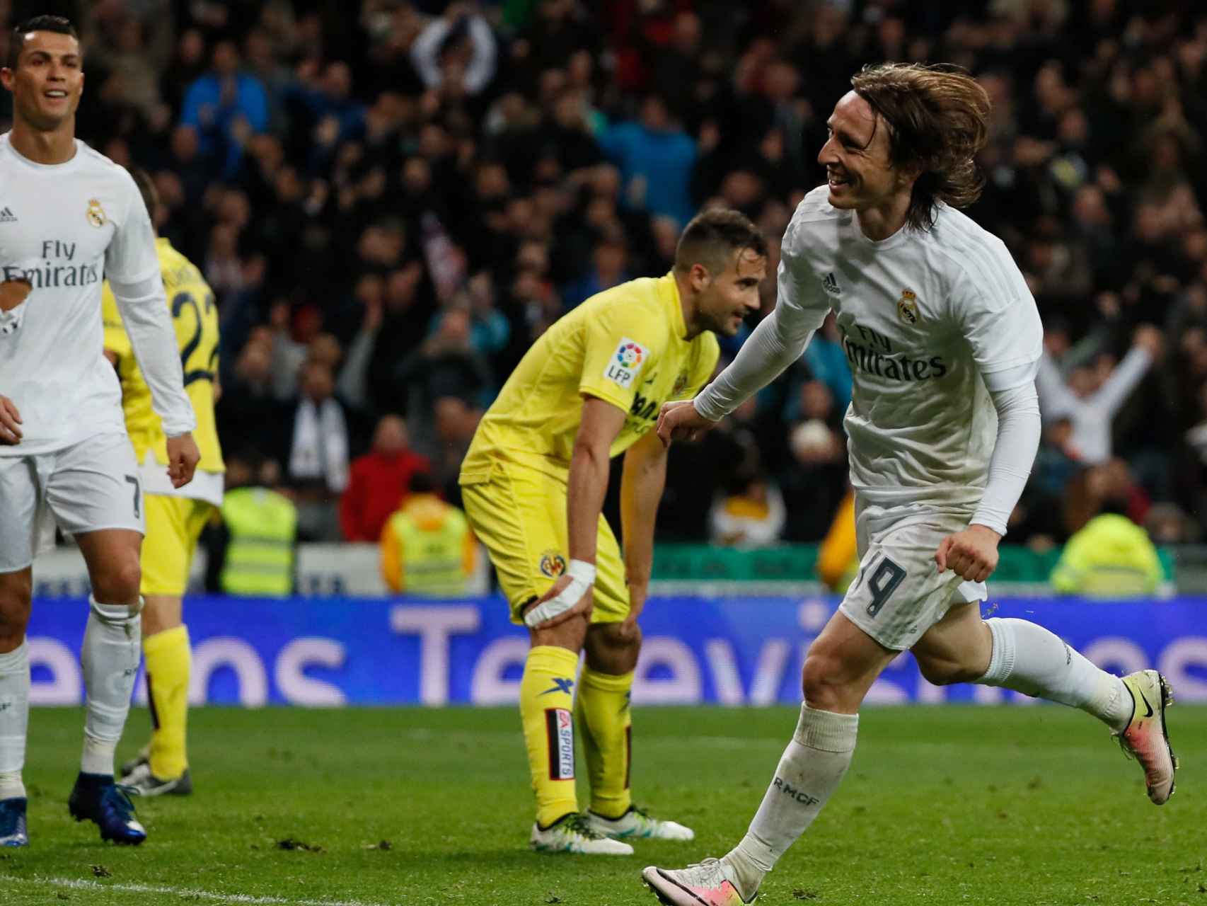 Luka Modric celebra el tercer gol del partido.
