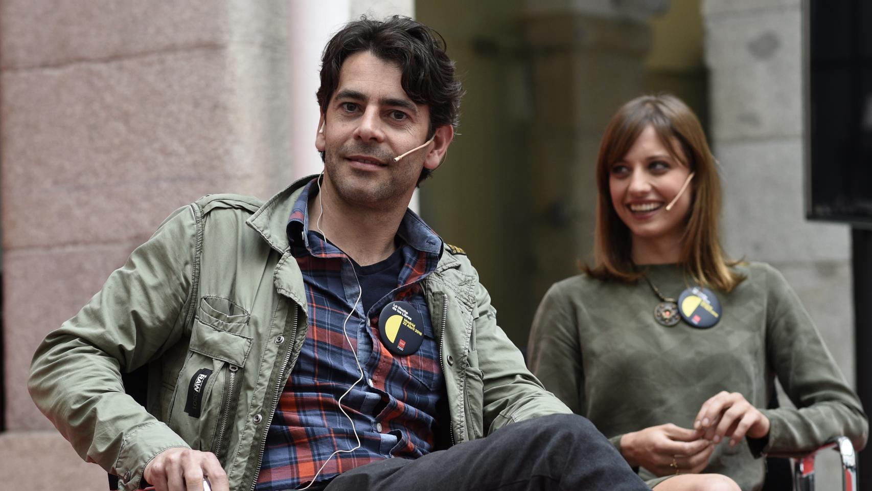 Eduardo Noriega y Michelle Jenner