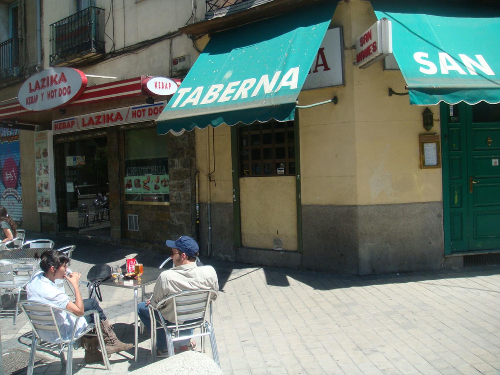 Exterior de la taberna San Mamés.