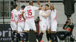 El Sevilla celebra el segundo gol.