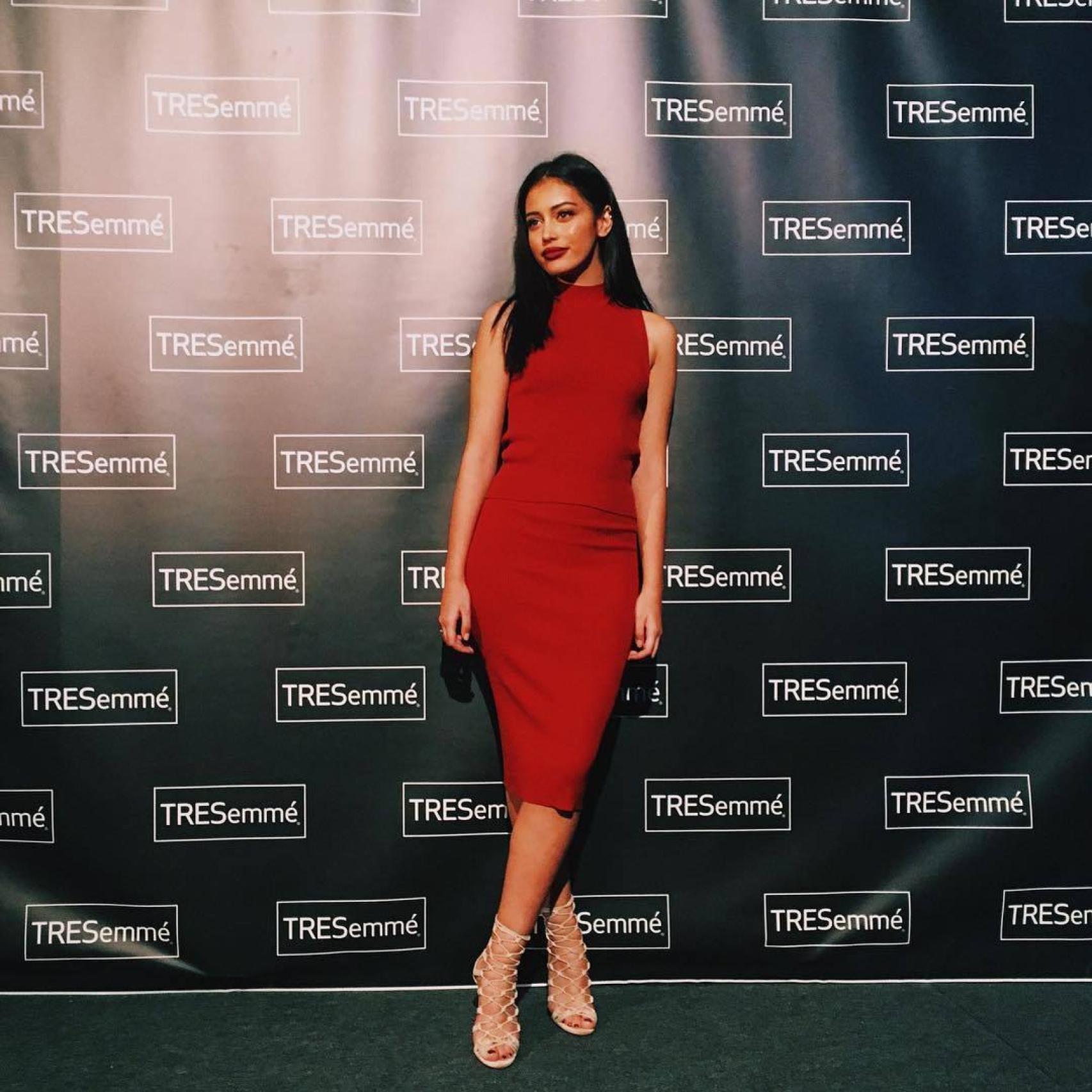 Cindy Kimberly en el photocall de TRESemmé