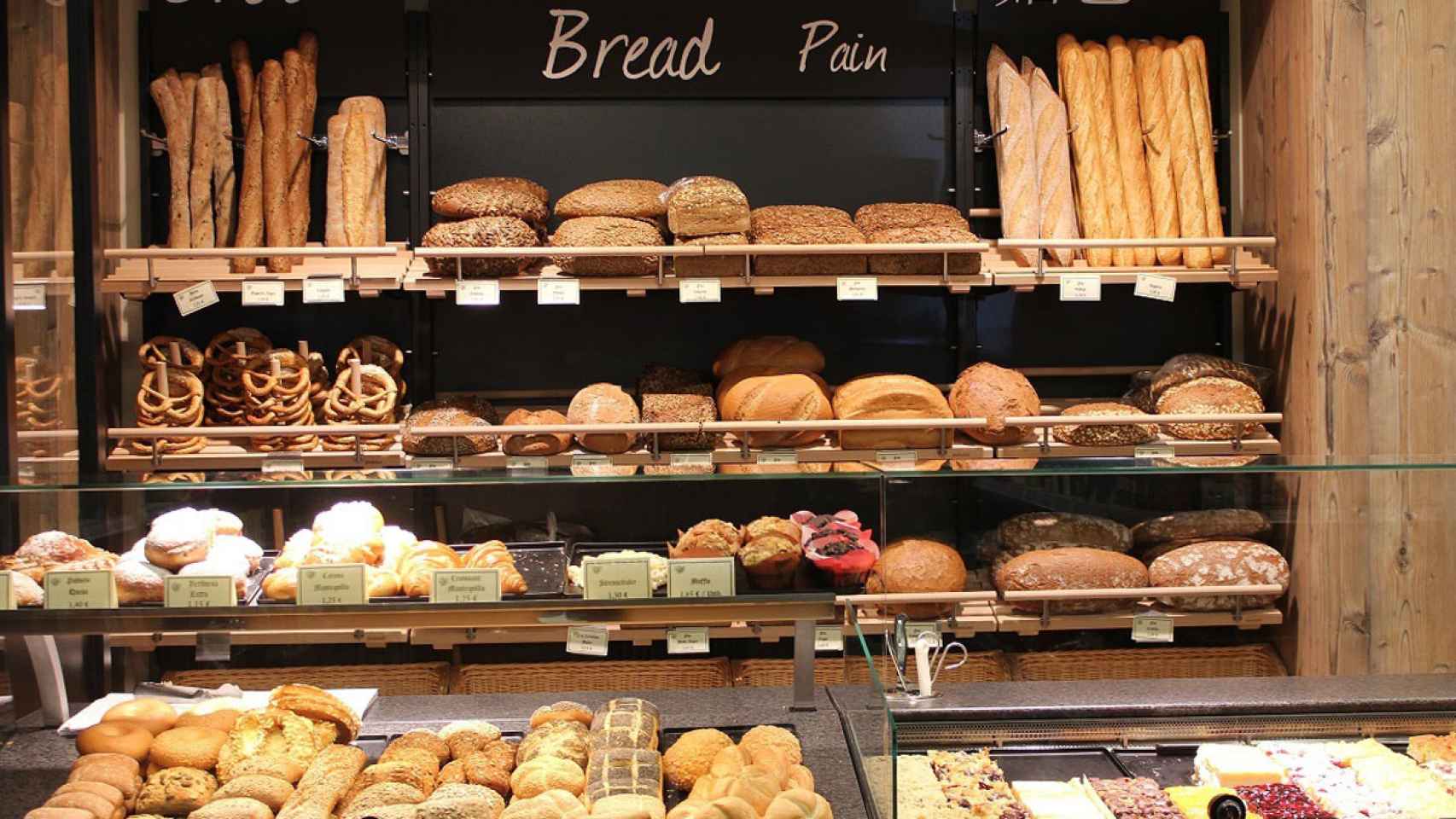 En este establecimiento podemos encontrar una amplia variedad de panes. /