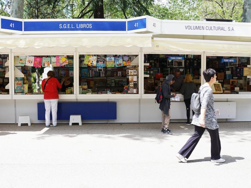 Una imagen del primer día de la Feria del Libro 2016.
