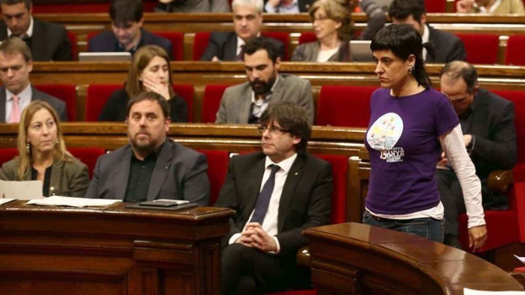 Junqueras, Puigdemont y Anna Gabriel en el Parlament de Cataluña.