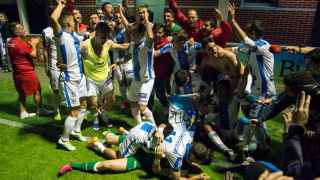 Los jugadores del Leganés celebran el ascenso.