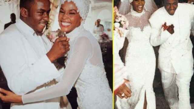 La cantante Whitney Houston el día de su boda con Bobby Brown en 1992