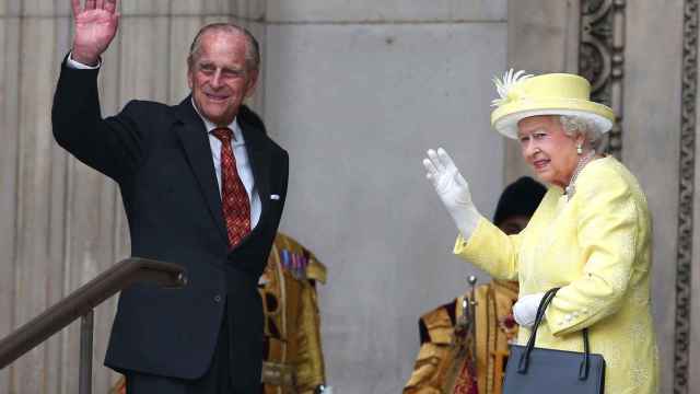 La reina Isabel II y su marido el príncipe Felipe de Edimburgo
