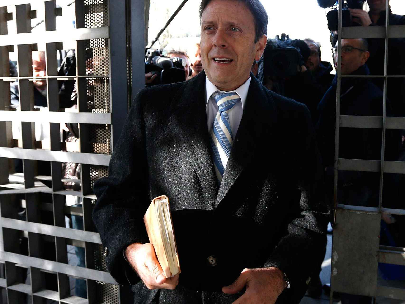 Eufemiano Fuentes llega al juzgado en 2013.