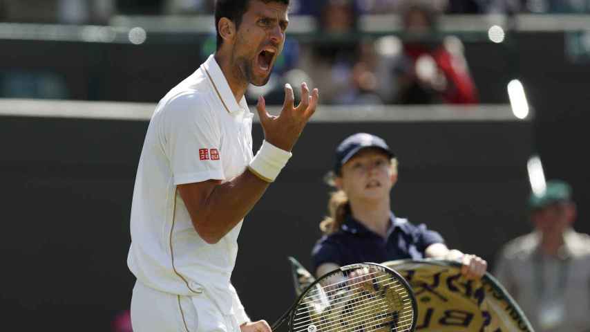 Djokovic se desespera durante su enfrentamiento ante Querrey