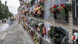 Nichos del cementerio de Zaragoza.