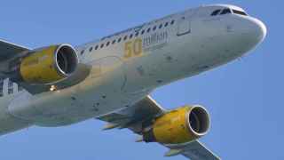Vueling, la aerolínea que más crece de IAG: su cifra de pasajeros se disparó 18% hasta junio