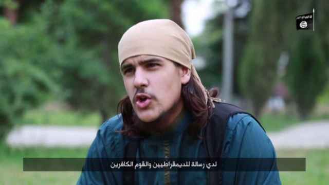 Un yihadista de Daesh hablando de España