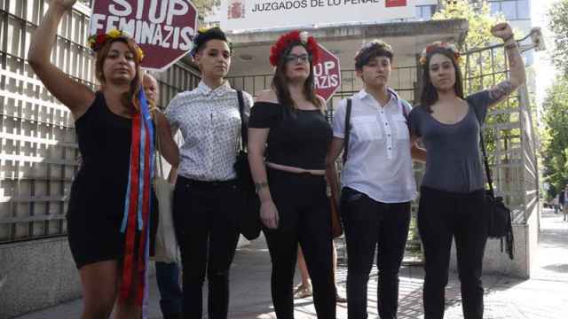 Las activistas de Femen, a su llegada al juzgado este miércoles
