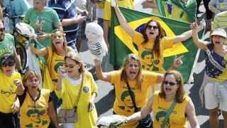 Brasil se manifiestan a favor y en contra de la destitución de Rousseff