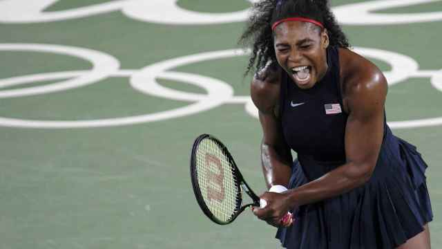Serena grita tras perder un punto.