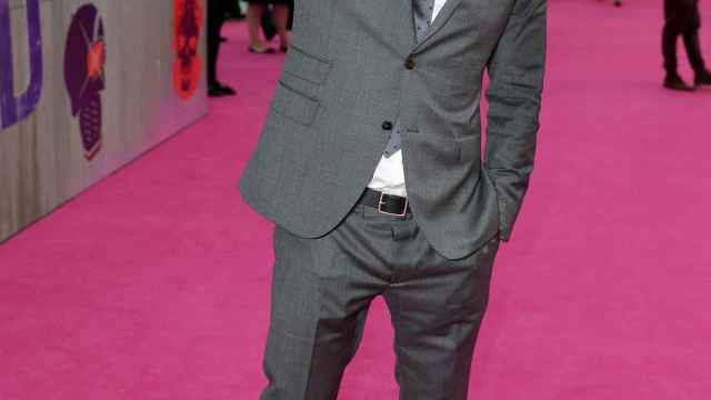 Ben Affleck reaparece en Londres con un gran cambio en su rostro.