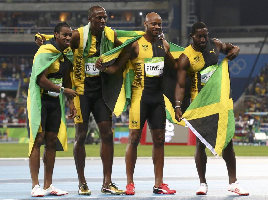 El cuarteto jamaicano del 4x100: Blake, Bolt, Powell y Ashmeade.