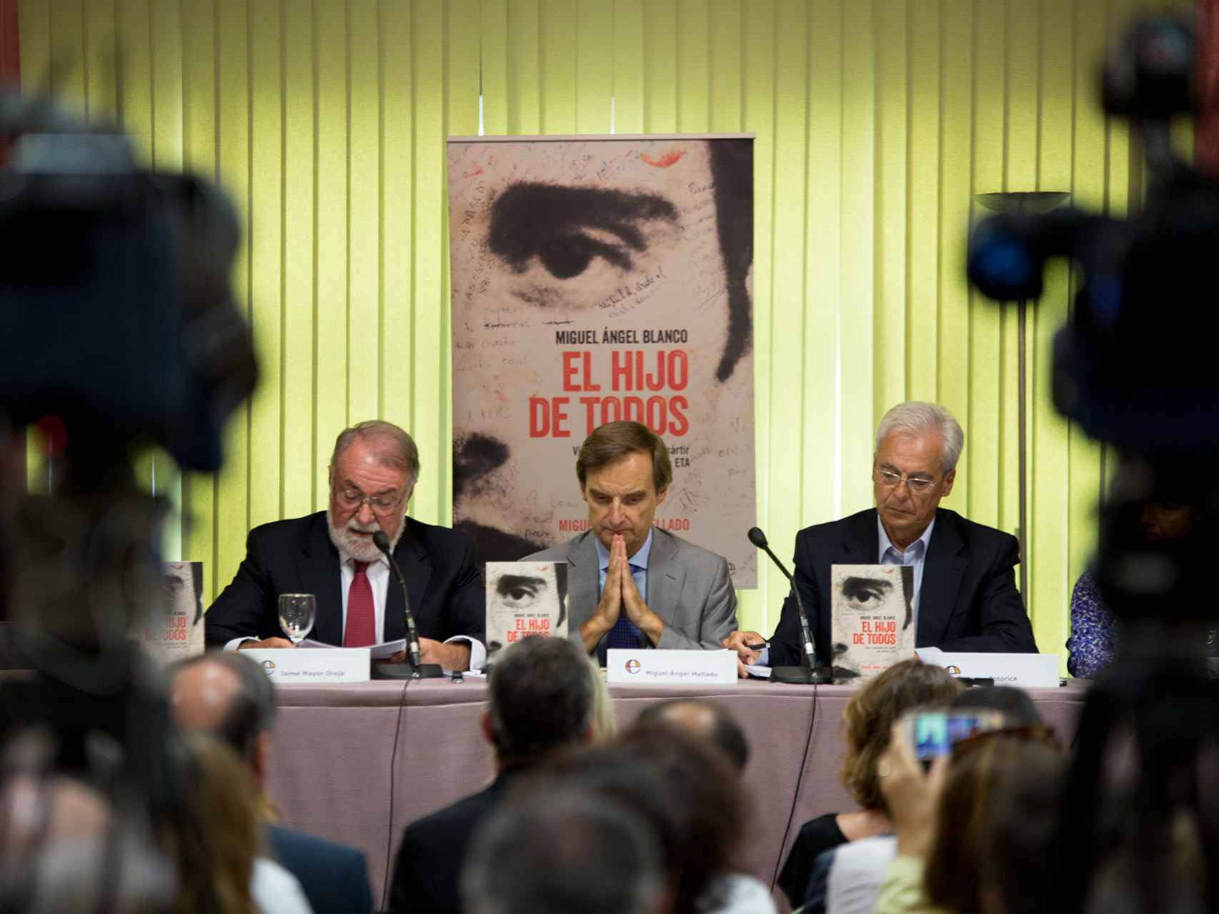 Miguel Mellado en la presentación de su libro sobre Miguel Ángel Blanco.