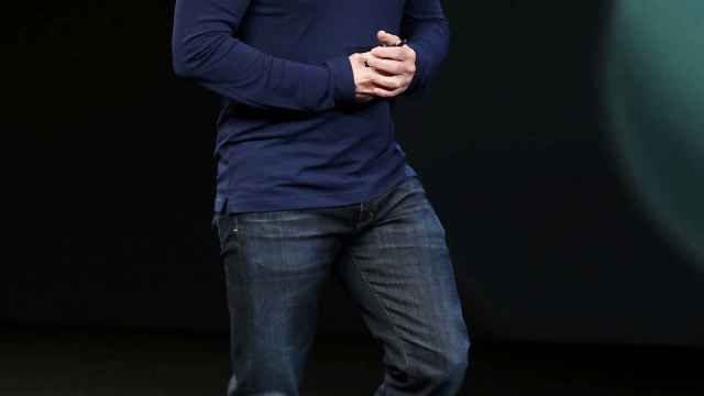 Tim Cook llega a la presentación de las novedades de Apple.