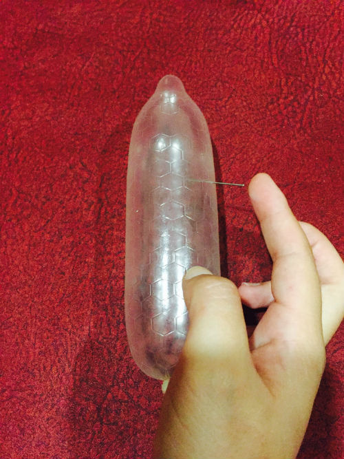 preservativo_pinchado_2