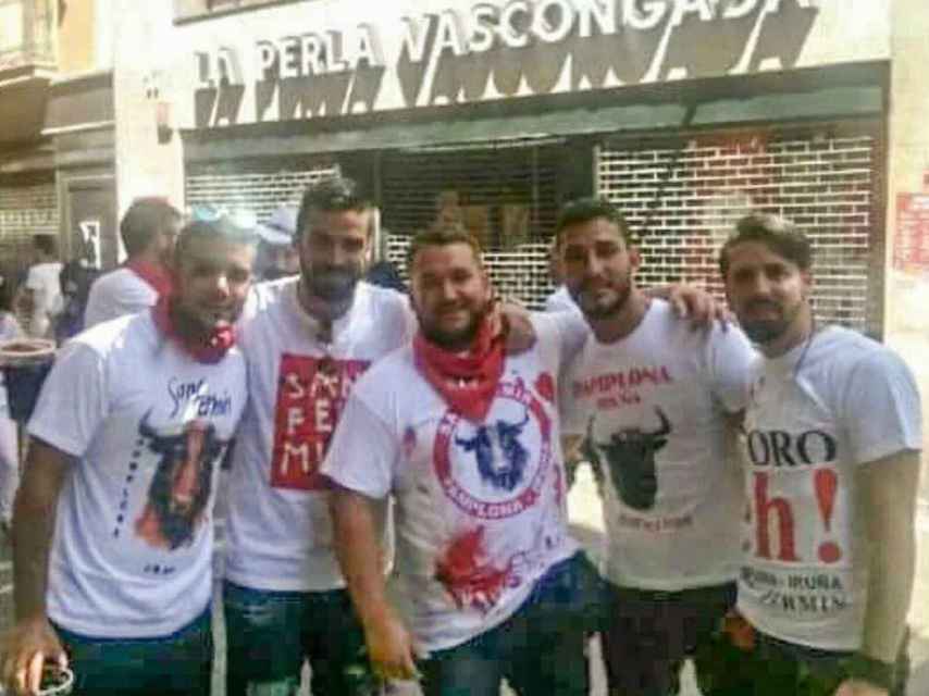 Los cinco detenidos por la presunta agresión de San Fermín.