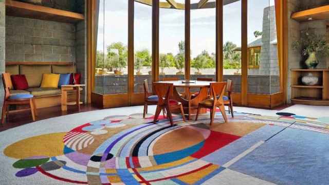Casa de David y Gladys Wright en Phoenix (Arizona). Frank Lloyd Wright diseñó edificio, muebles y jardín en 1950.