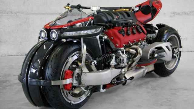 Lazareth LM 847, la moto que le robó el motor a un Maserati