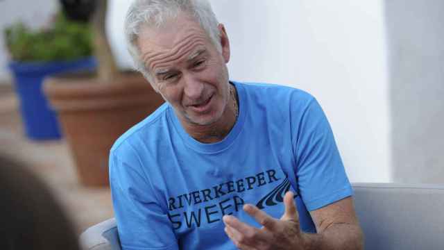 John McEnroe durante la entrevista en Marbella.
