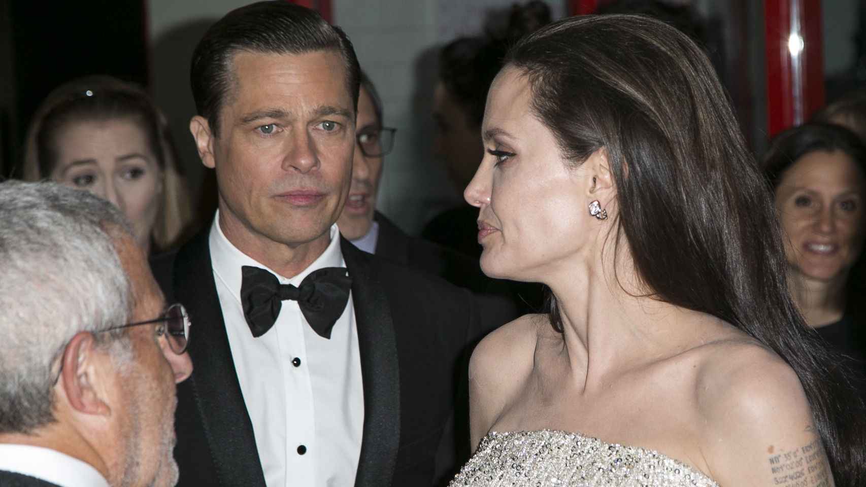 Brad Pitt y Angelina Jolie durante un evento en Hollywood.