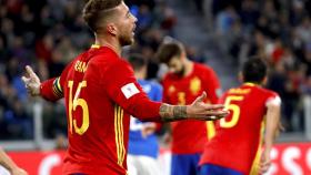 Sergio Ramos en el partido ante Italia.