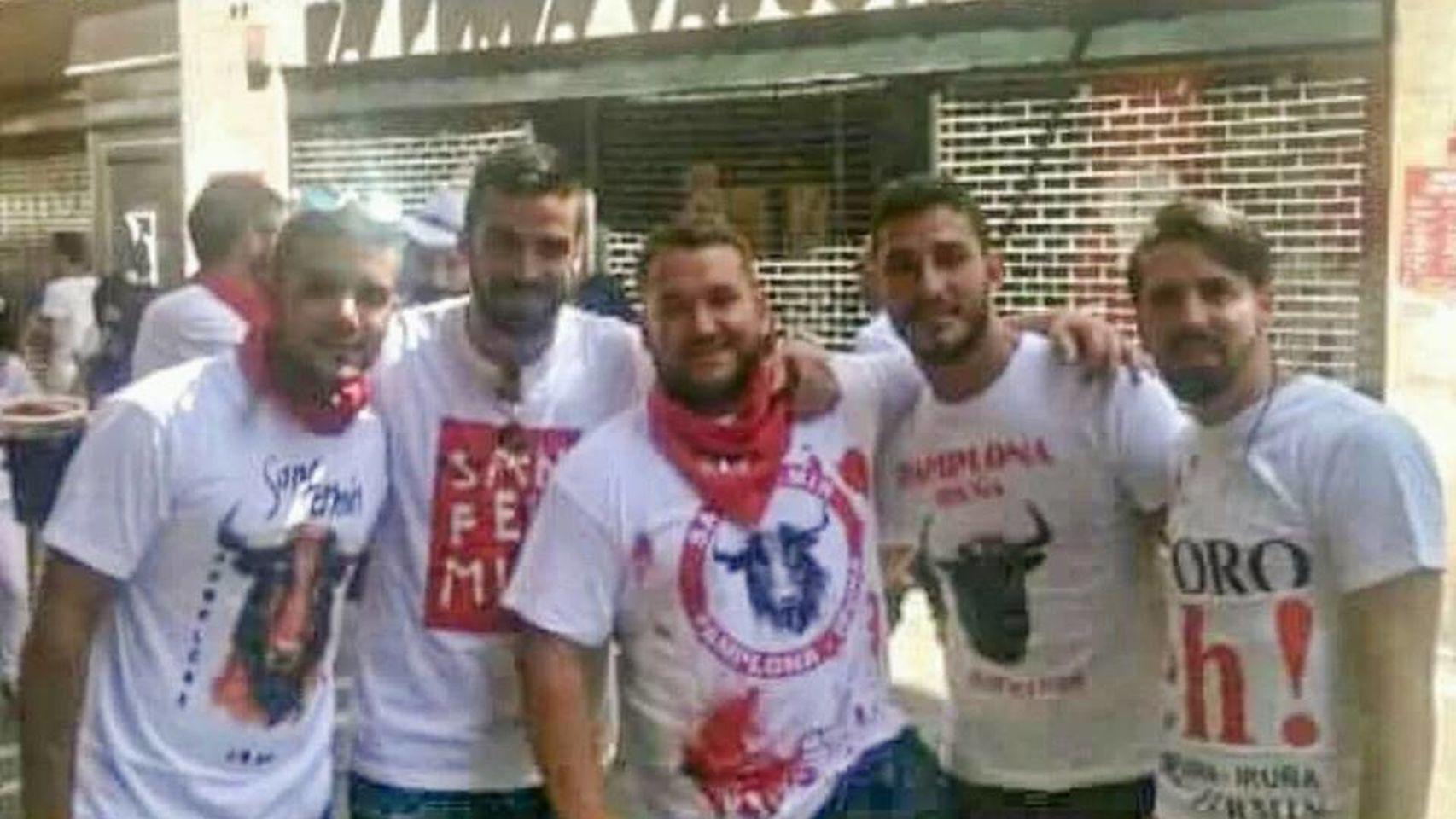 Los cinco sevillanos detenidos en San Fermín acusados de violación.